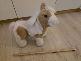 Pferd F.R.F. braun/weiss mit Bewegung Geräusch aktiv