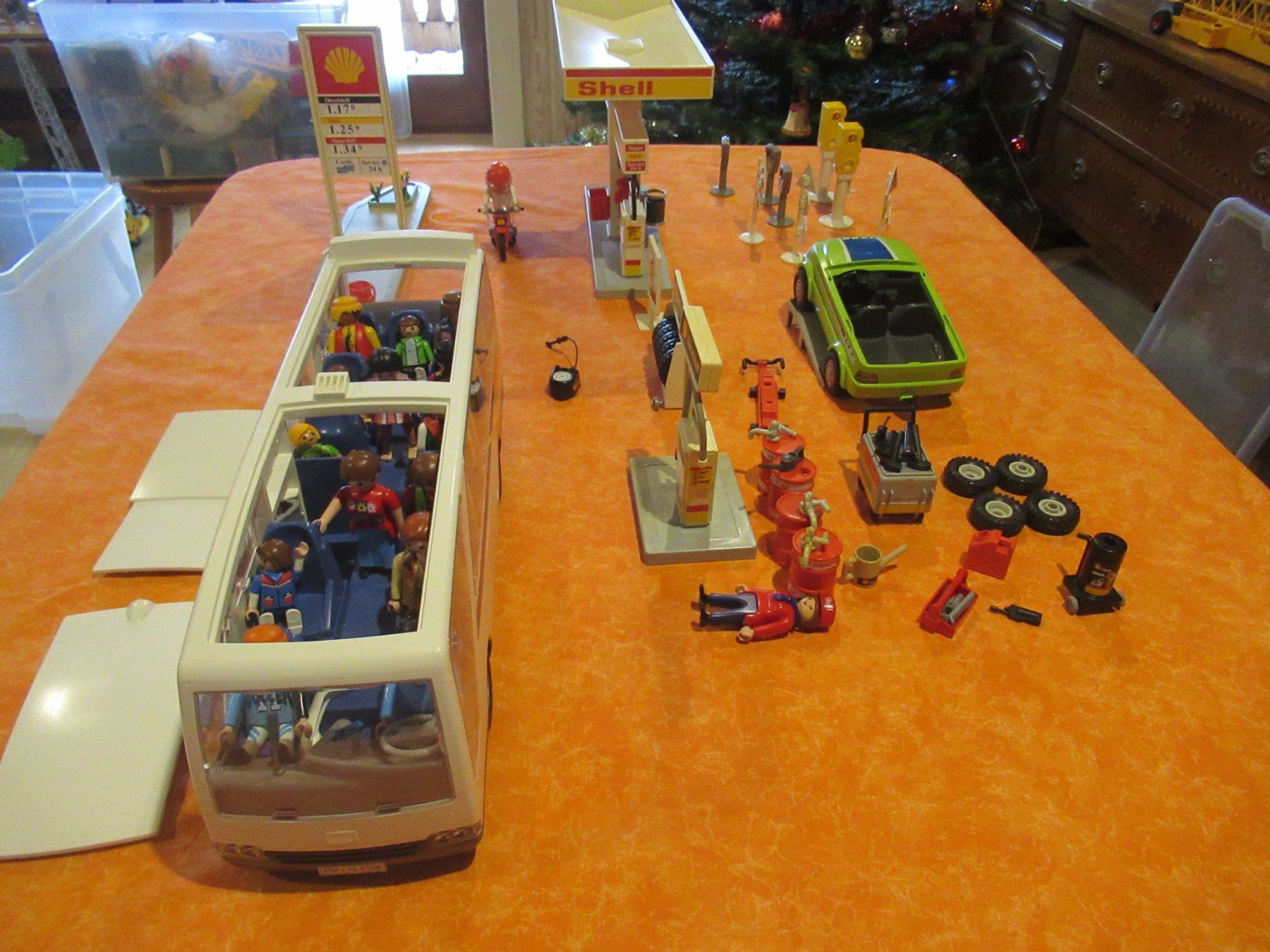 Playmobil Giocattoli: Playmobil station essence – Usato da Gryon venduto da Jessicaj87 3