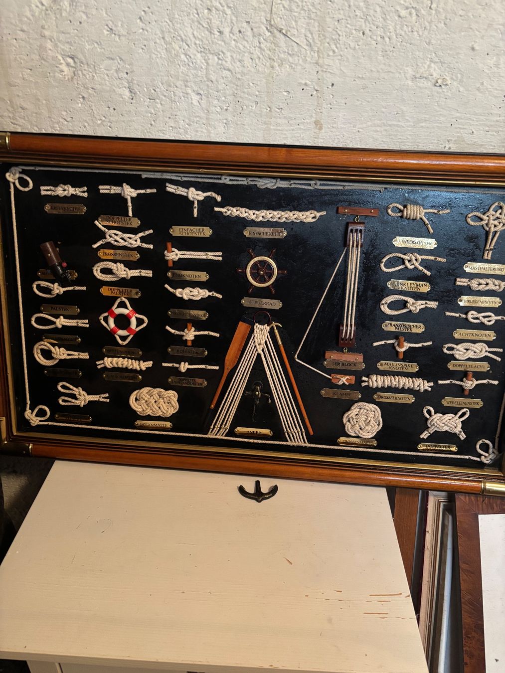 Foto & Immagini: Knoten Tafel – Difettoso da Winterthur venduto da Bilure