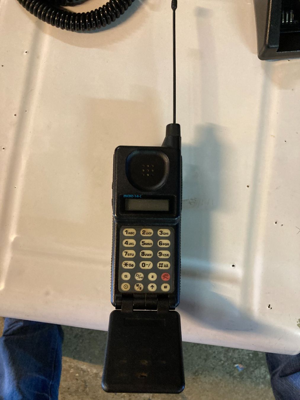 Motorola Telefoni cellulari / Smartphones: Altes MOTOROLA Natel, inkl. Ladegerät – Difettoso da Filzbach venduto da Sugi7 1
