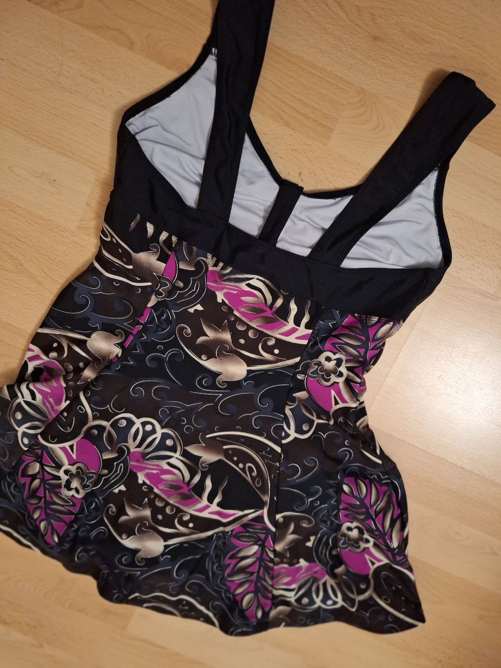 Costumi da bagno & Bikini: Damen Badeanzug Gr. 38 Figurbetont Cup D – Usato da Gross venduto da Mila_mani 1
