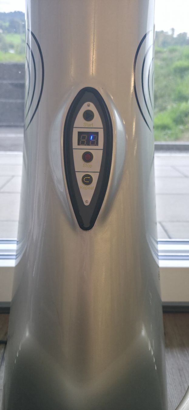 Power Plate Hometrainer: Powerplate Pro 5 – Usato da Altendorf venduto da FloWink 3