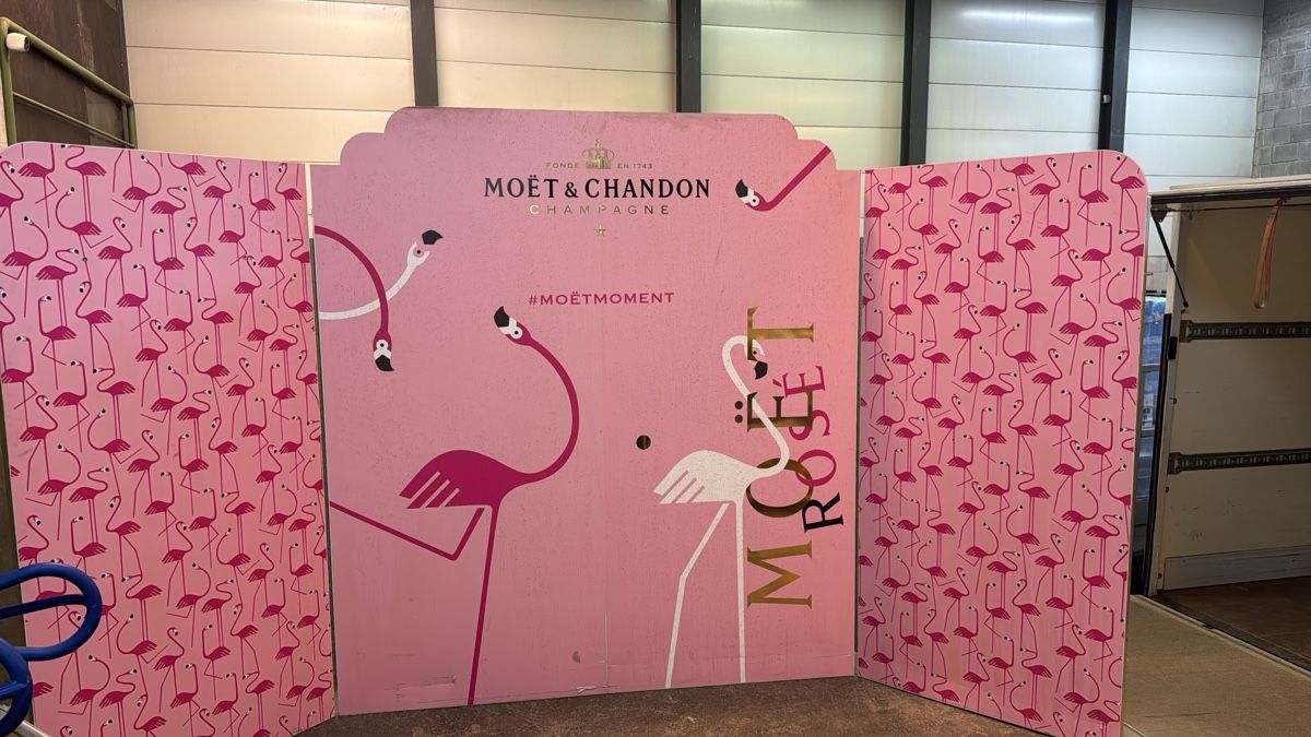Tutte le decorazioni: Paravent Moët&Chandon – Usato da La Chaux-de-Fonds venduto da PVR.SA