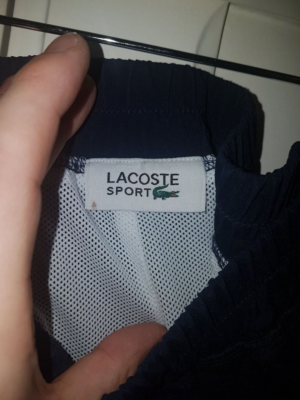 Lacoste Pantalons: Lacoste Sport Cargo Jogginghose – D'occasion à Brig par RaZu39 2