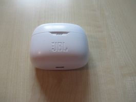 JBL In-Ear Kopfhörer weiss mit Ladecase gebraucht