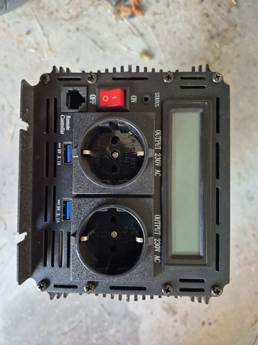 Wechselrichter: Wechselrichter von 12Volt auf 230 Volt – Gebraucht aus Bichwil von catan35 1