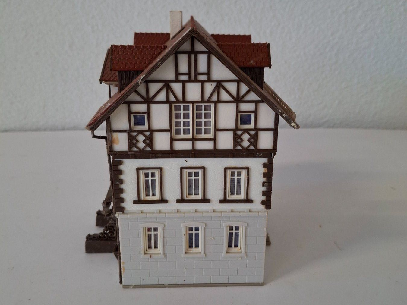 Vollmer Modellini di ferrovie: Modellhaus China Town Restaurant - Vollmer – Usato da Reichenburg venduto da AK307 2