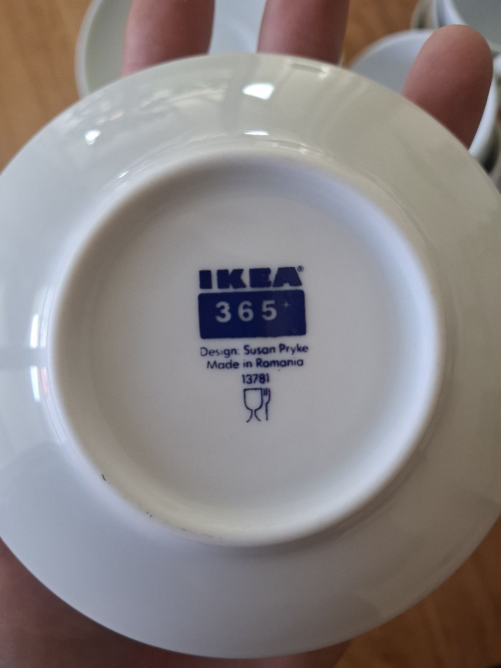 Ikea Set di piatti: Kaffeetassen Set IKEA weiss gebraucht – Usato da Windisch venduto da SamTheCam 5