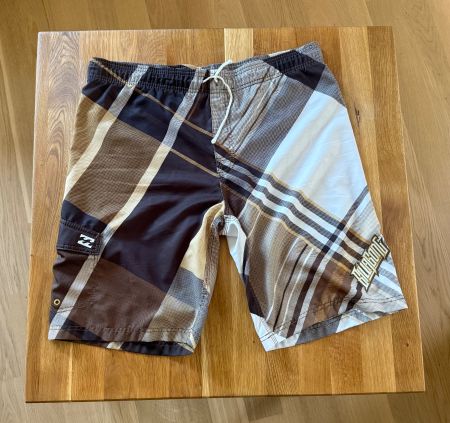 Badehose Billabong Karo Muster Grösse L neuwertig