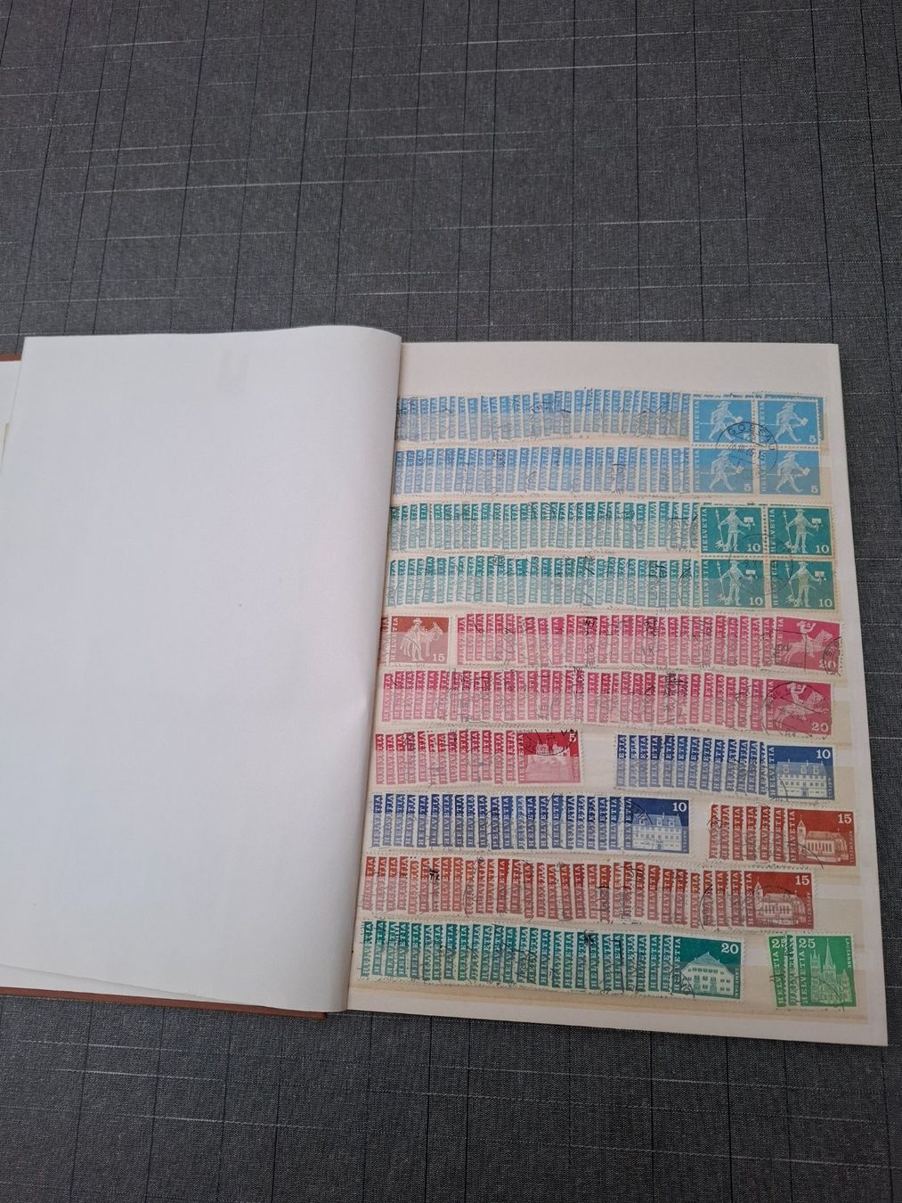 Tutti i francobolli: Briefmarken, Postkarte, Sammlung – Usato da Eschlikon venduto da Timotwo 1
