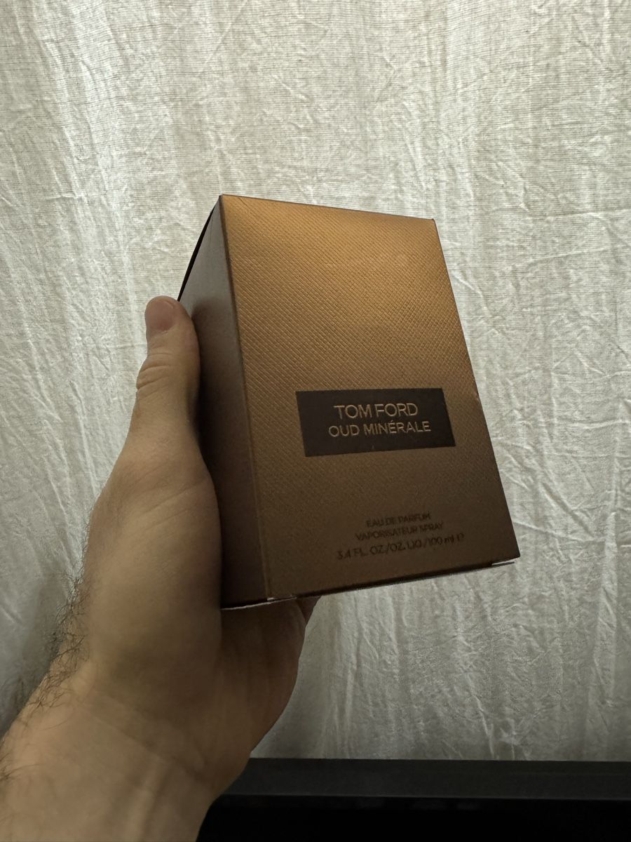 Tom Ford Parfums & Eau de Toilette: ANGEBOTE TOM FORD OUD MINERALE PARFUM – Neuf avec emballage d'origine à Zürich par jor_jgv2