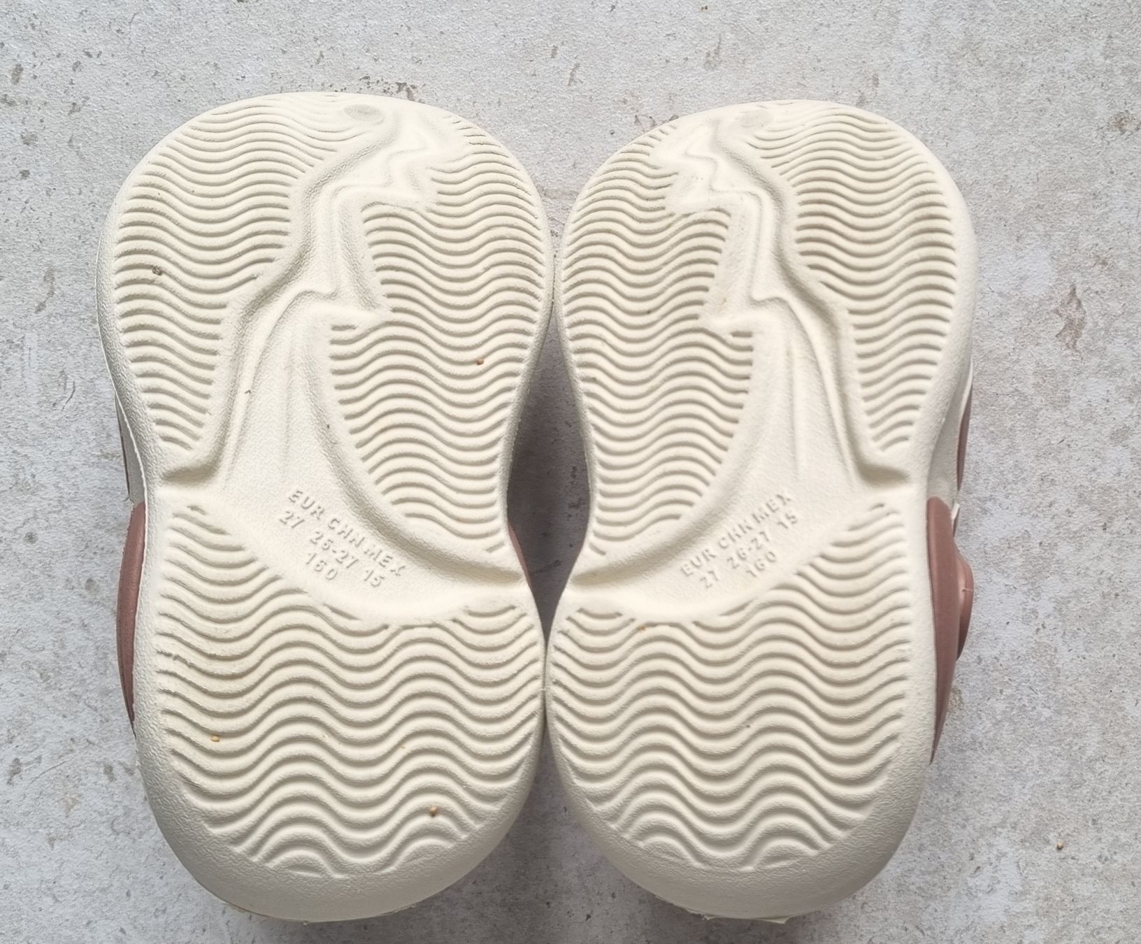 Scarpe per ragazzi: Clocs beige braun Gr. 27 – Usato da Champlan venduto da acr_kkd5 3