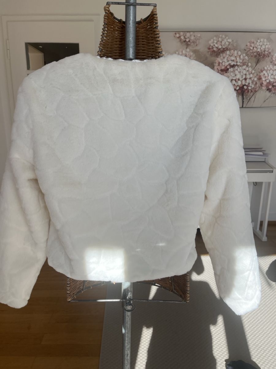 Giacche: Jacke aus Kunstfell, weiss,  S – Usato da Solothurn venduto da Bobesch08 4