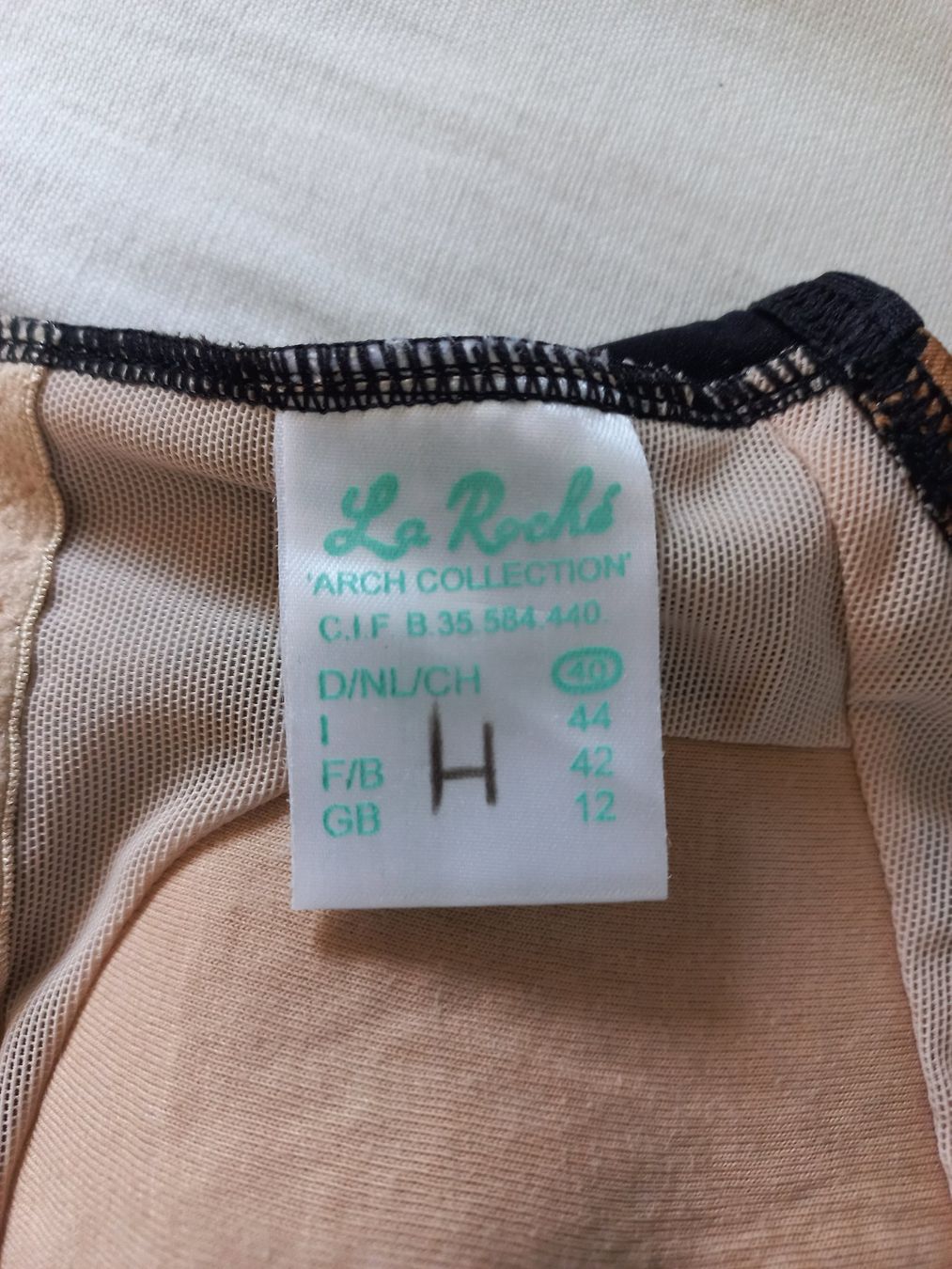 Costumi da bagno & Bikini: Badeanzug Damen Leo Print Schwarz Grösse 40 – Usato da Wettingen venduto da tonia3 3