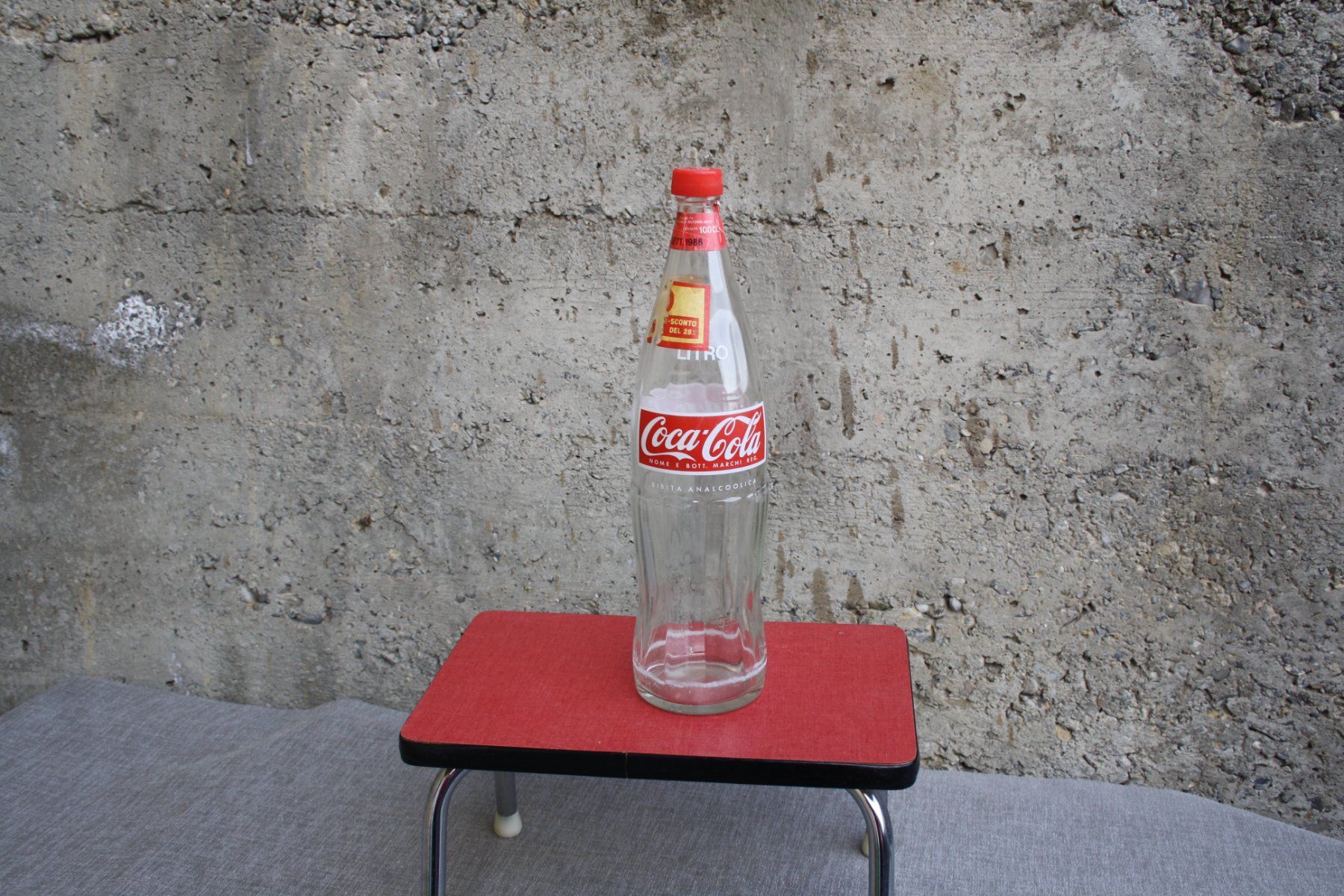 Coca-Cola Sonstiges Geschirr & Gläser: COCA COLA GLASFLASCHE LITRO – Gebraucht aus Wauwil von Pneuedy 1