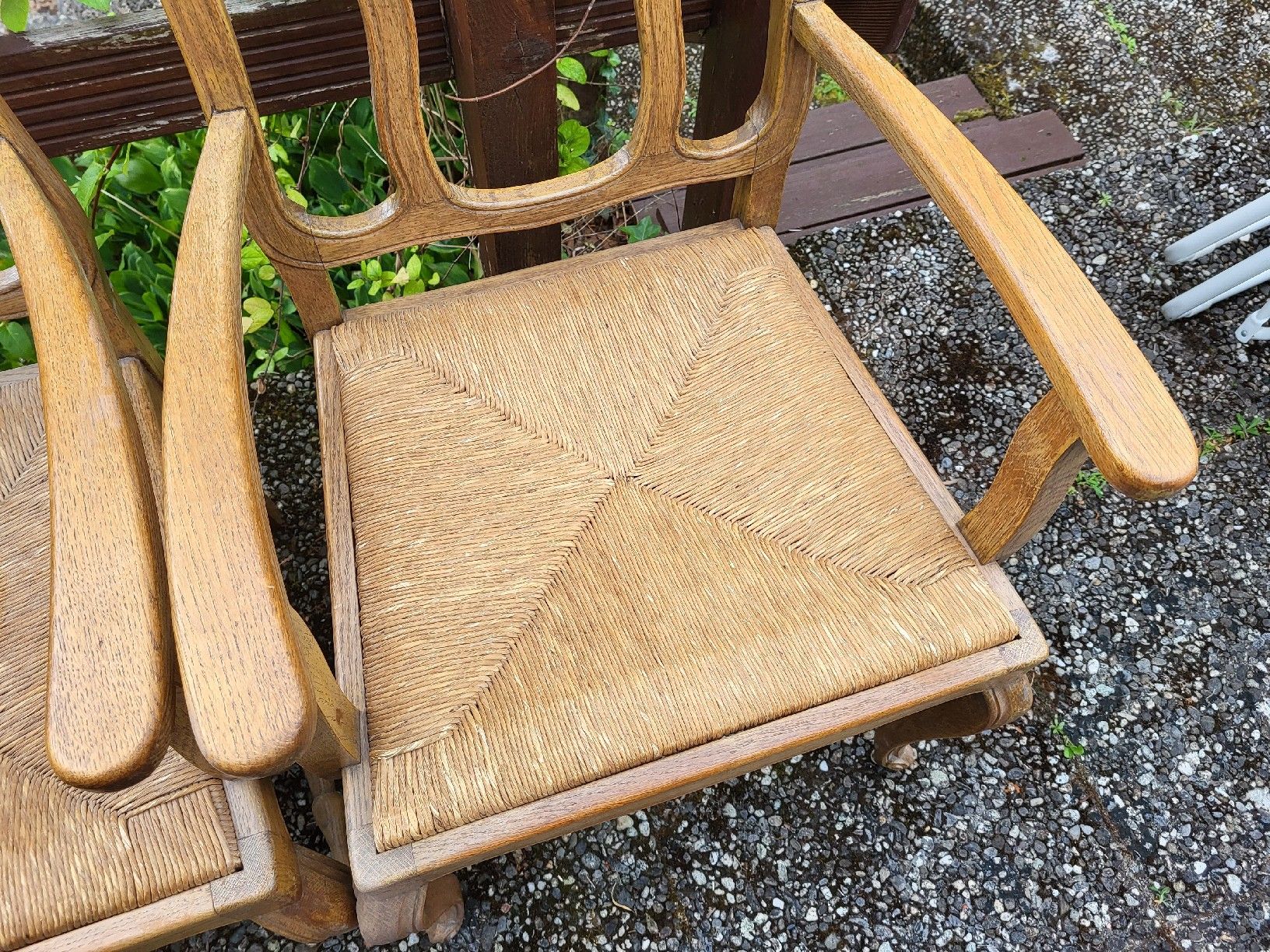 Stühle: 2 chaises en chêne blond paille chabby chic 70er. – Gebraucht aus Vevey von oldiz 2