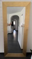 Grosser goldener Wandspiegel, ideal für dein Zuhause!