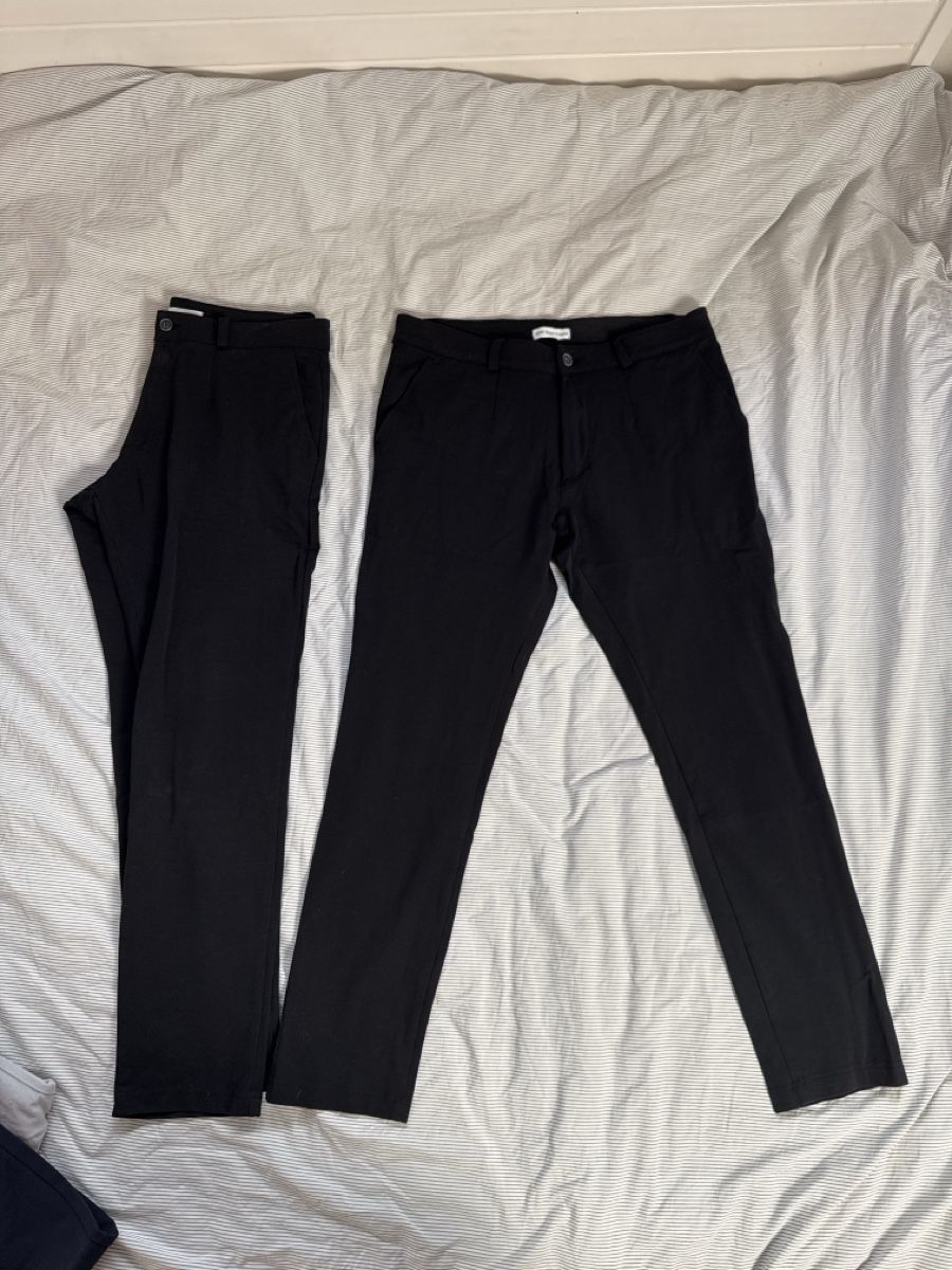 Hosen: Pantalon Noir  – Neu und originalverpackt aus La Chaux-de-Fonds von mat_rrb9