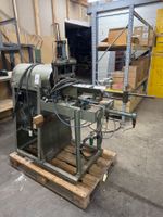 113 Kerzenboden-Planfräsmaschine aus Liquidation