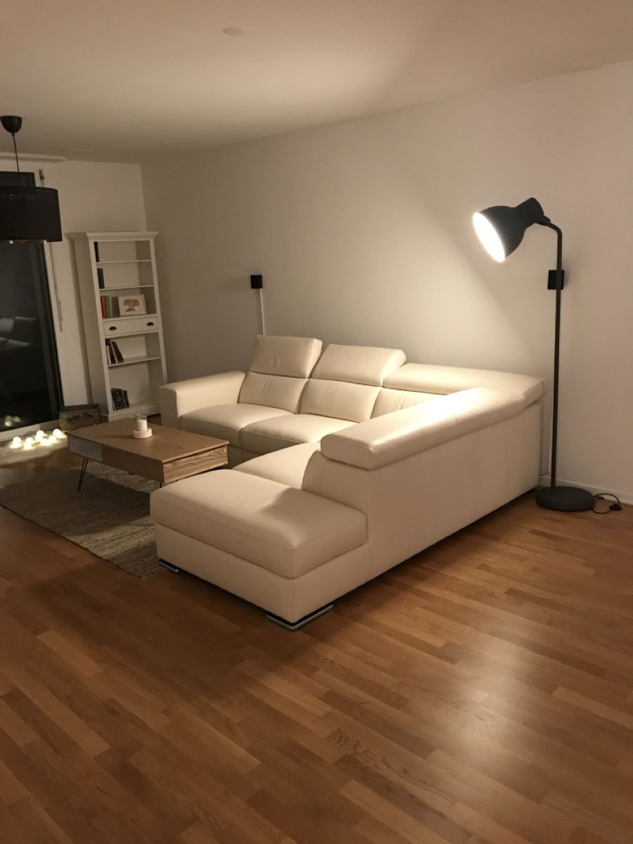 Sofas: Beiges Ecksofa – D'occasion à Mettmenstetten par Gabriela.Vieira