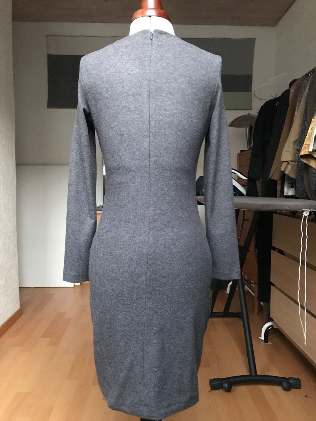 Mango Vestiti: Robe MANGO gris chiné taille S – Usato da Basel venduto da Maria-Alexa 4