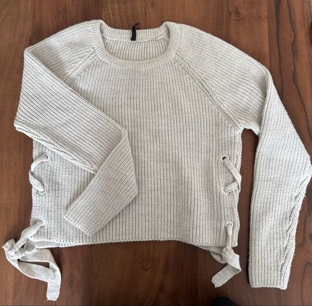 Strassensweater beige Grösse S mit Schnürung