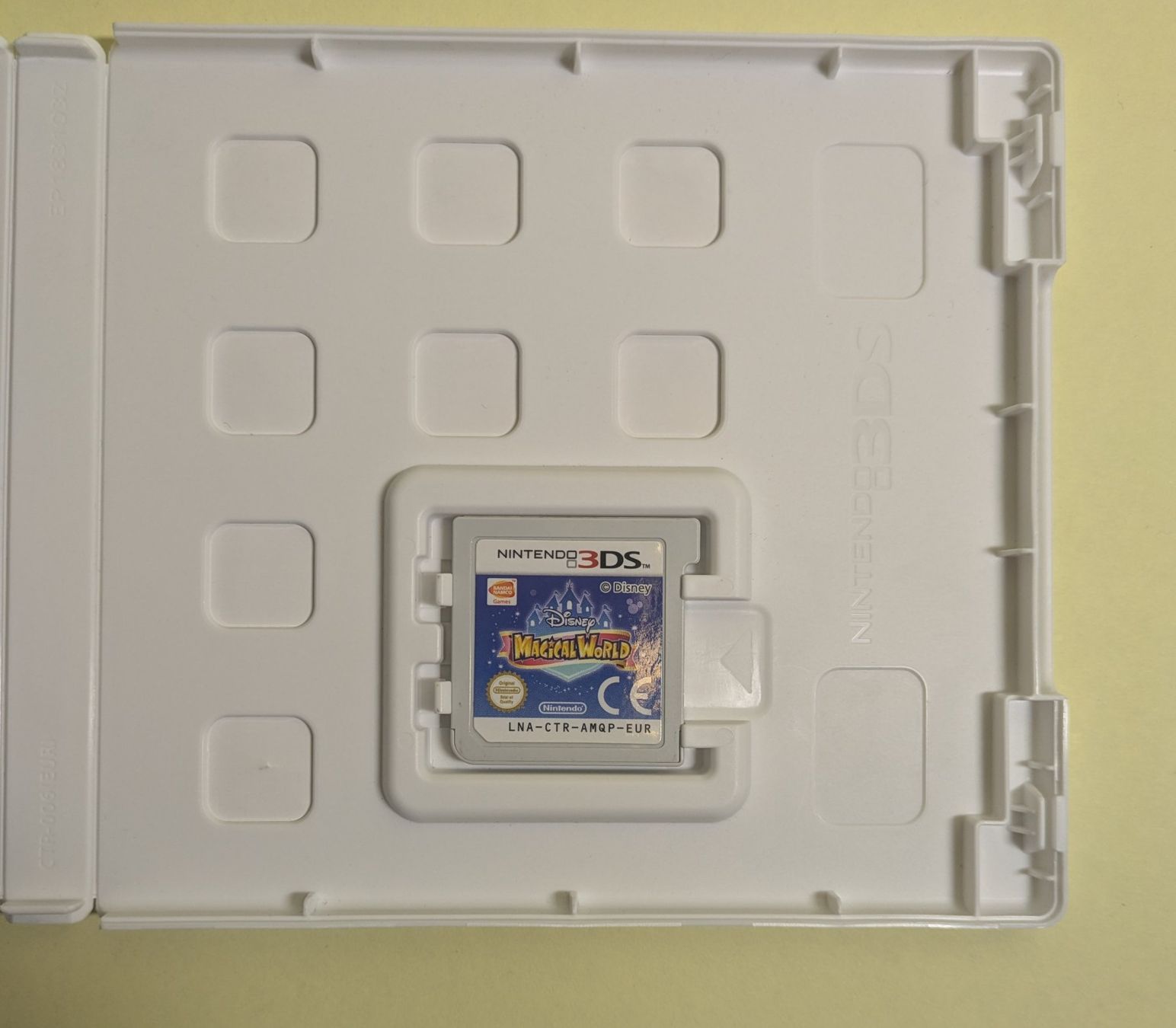 Nintendo Giochi: Disney Magical World Nintendo 3DS – Usato da Bubikon venduto da el-ectronico 2