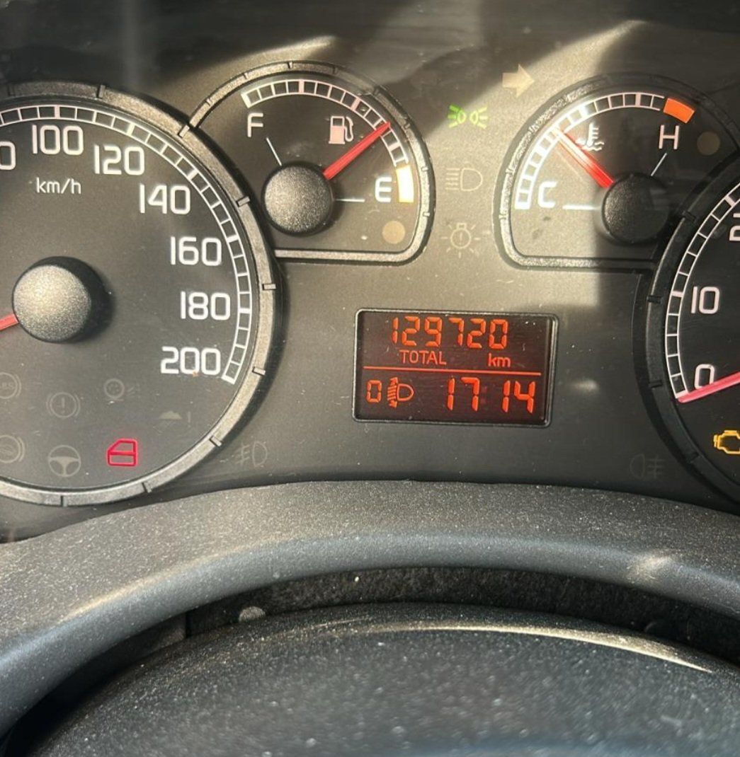 Fiat Automobili: Fiat Punto 1.2 16v – Usato da Etoy venduto da angi020 5