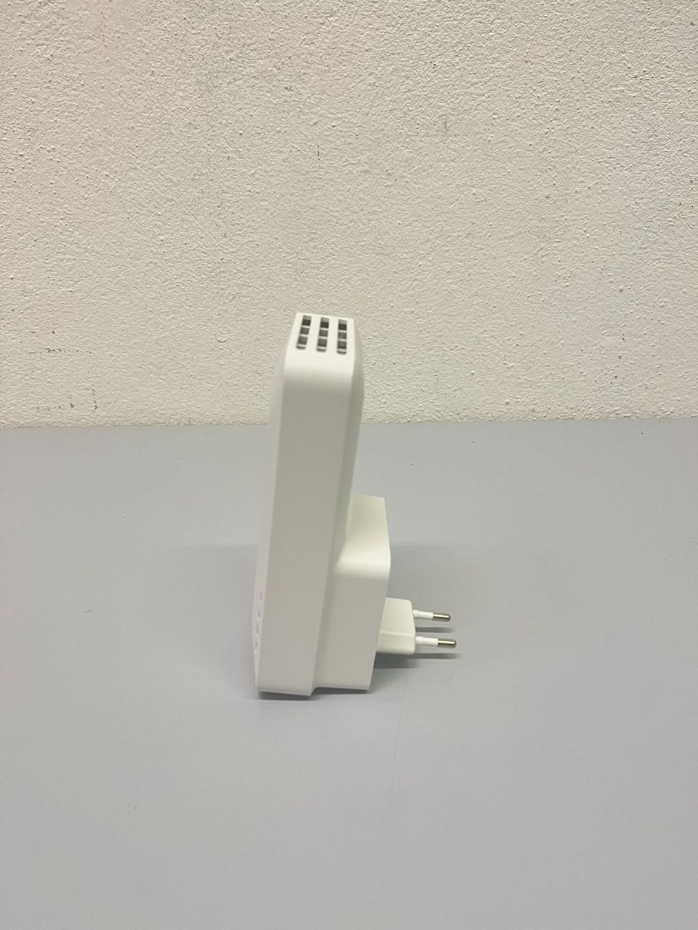 Netgear WiFi: Netgear AX1800 Mesh Extender EAX15 – Usato da Hochdorf venduto da av-electronics 1