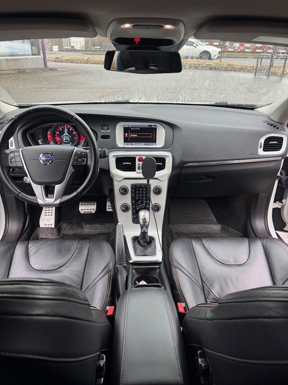 Volvo Automobili: Volvo V40 CC T5 AWD – Usato da Münchenstein venduto da krigu01 2