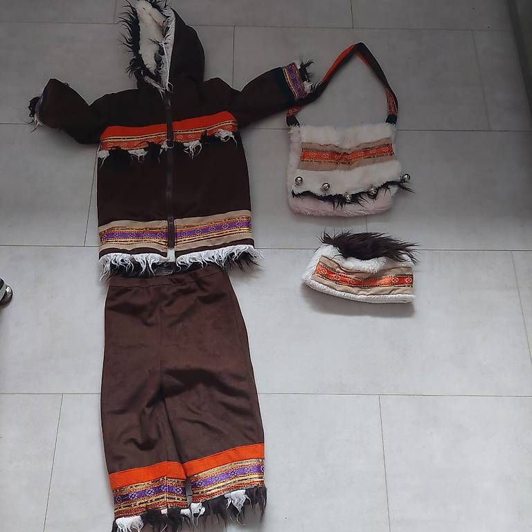 Costumi: Fasnachtskostüm für Mädchen  – Usato da Rothenburg venduto da tulpestross
