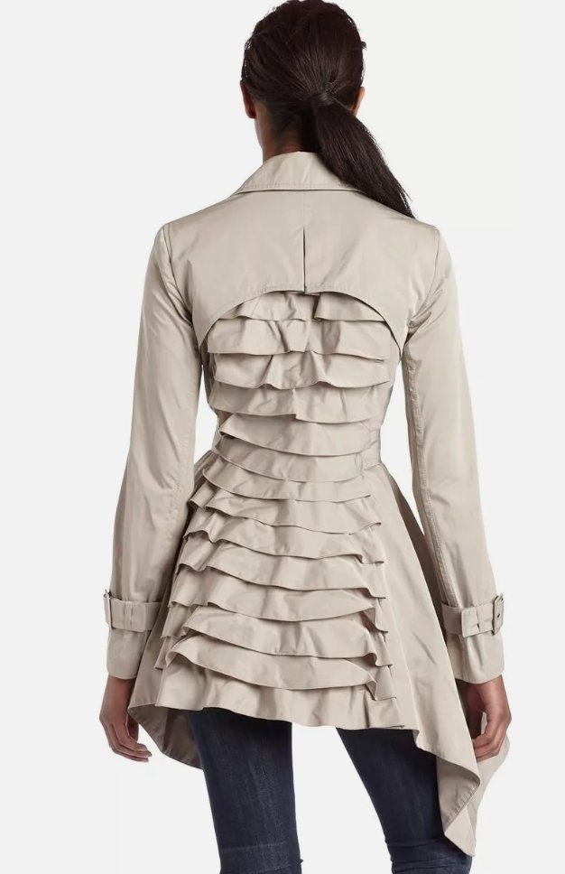 Giacche: BCBGMAXAZRIA trench coat - L – Usato da St-Sulpice VD venduto da juhdu 6