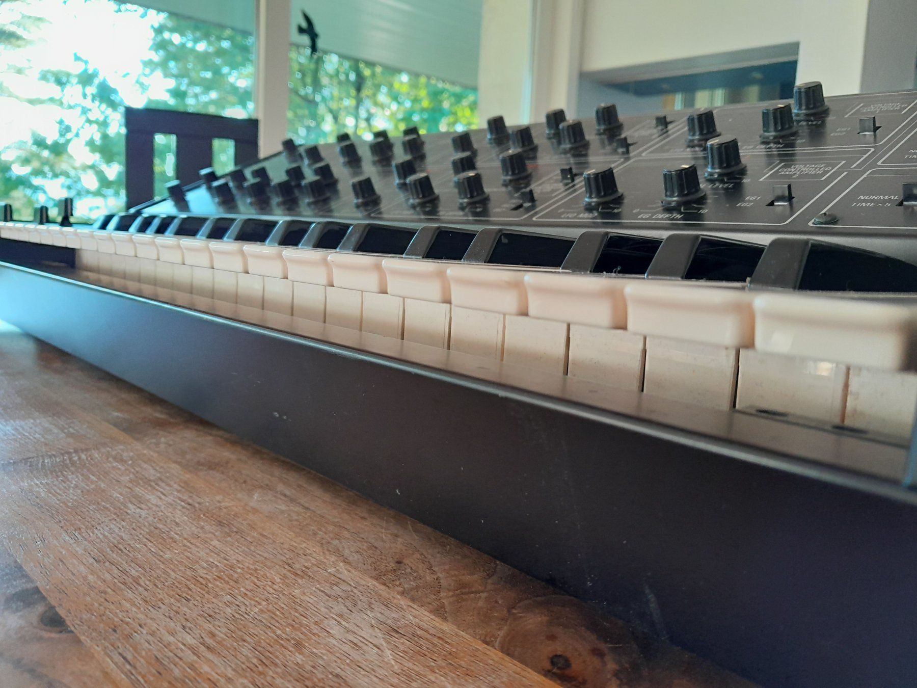 Yamaha Strumenti musicali: YAMAHA CS15 SYNTHESIZER – Usato da Vevey venduto da Aveelu 7