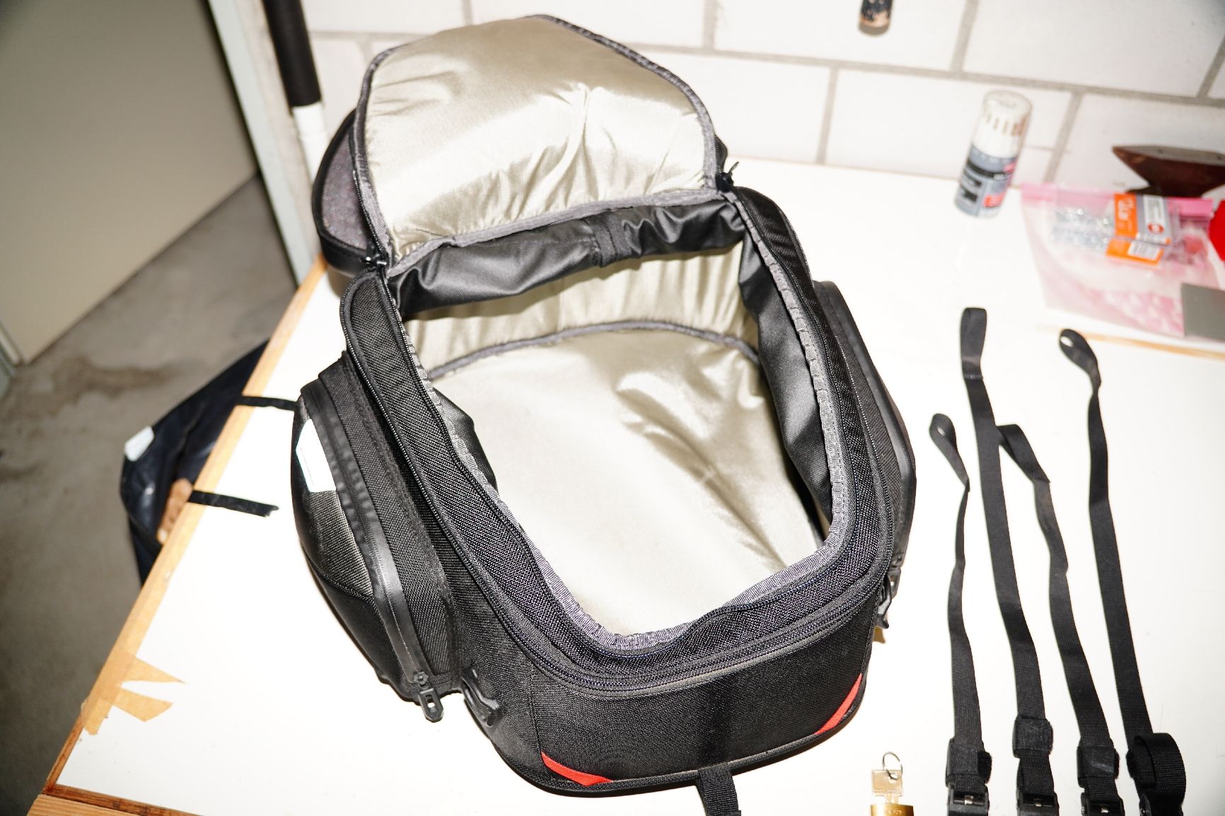 SW-Motech Sacs: Sw Motech Pro Rearbag – D'occasion à Gelterkinden par Mischa1998 6