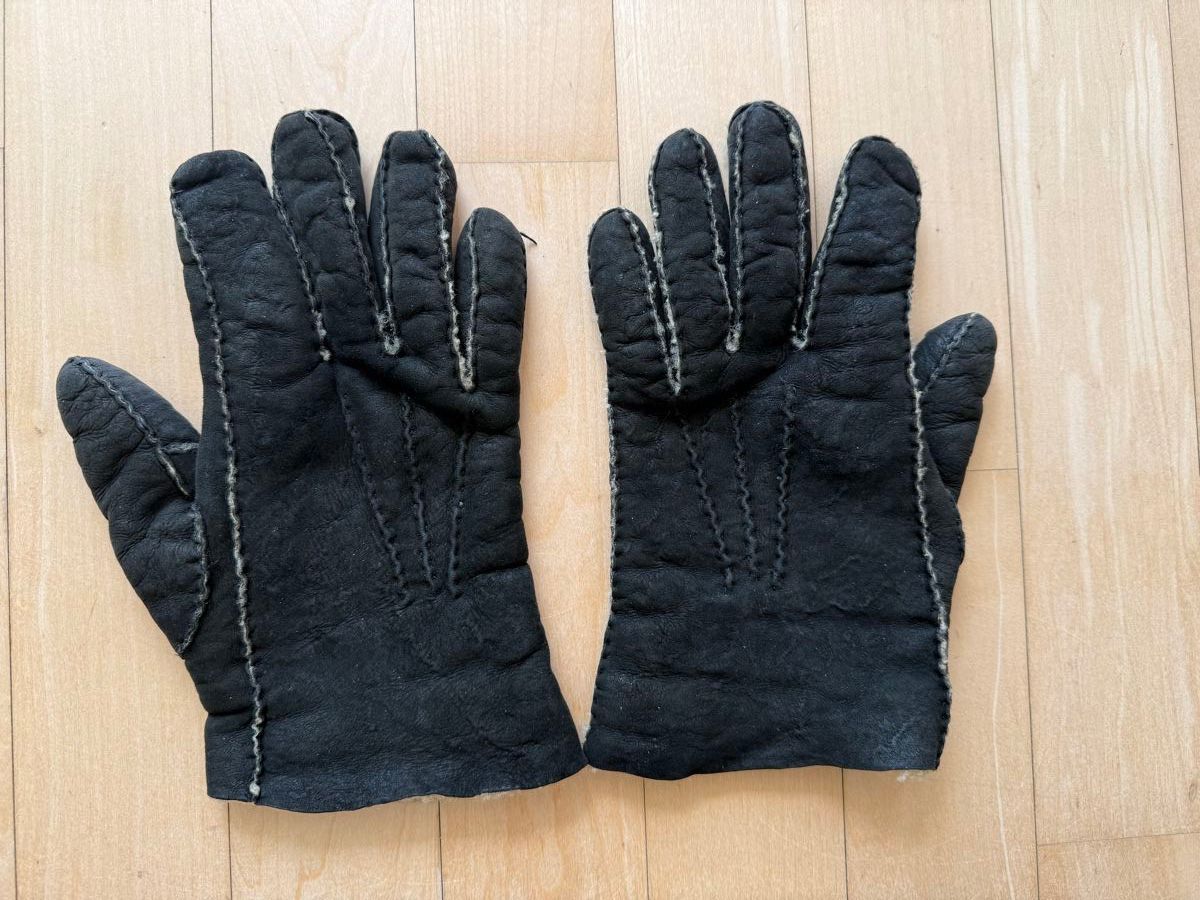 Guanti & manicotti: Lammfell Handschuhe mit Wildleder – Usato da Uster venduto da Schangnau87 1