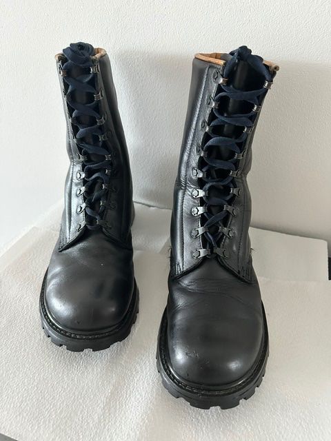 Scarpe da uomo: Springerstiefel  44-45 – Usato da Buchs ZH venduto da al03a