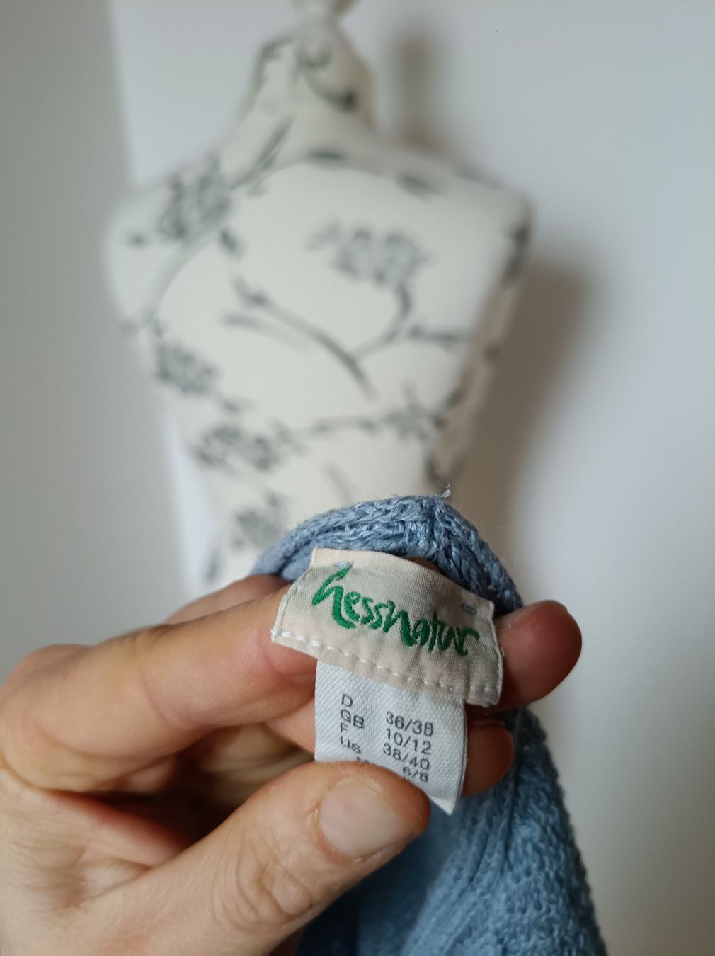 Hessnatur Maglioni & Felpe: Hellblauer Pullover von Hess Natur aus 100% Leinen – Usato da Peccia venduto da LillyMarie98 4