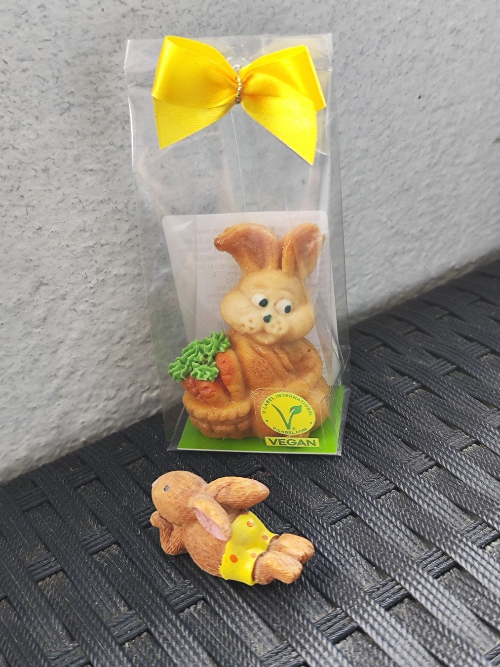Migros Tutte le decorazioni: 2 Hasen zum Aufstellen als Deko – Nuovo (secondo la descrizione) da Fislisbach venduto da Hast1976