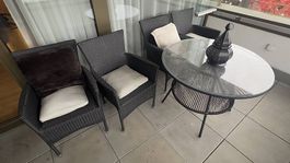 Rattan Gartentisch mit 6 Stühlen und rundem Glastisch