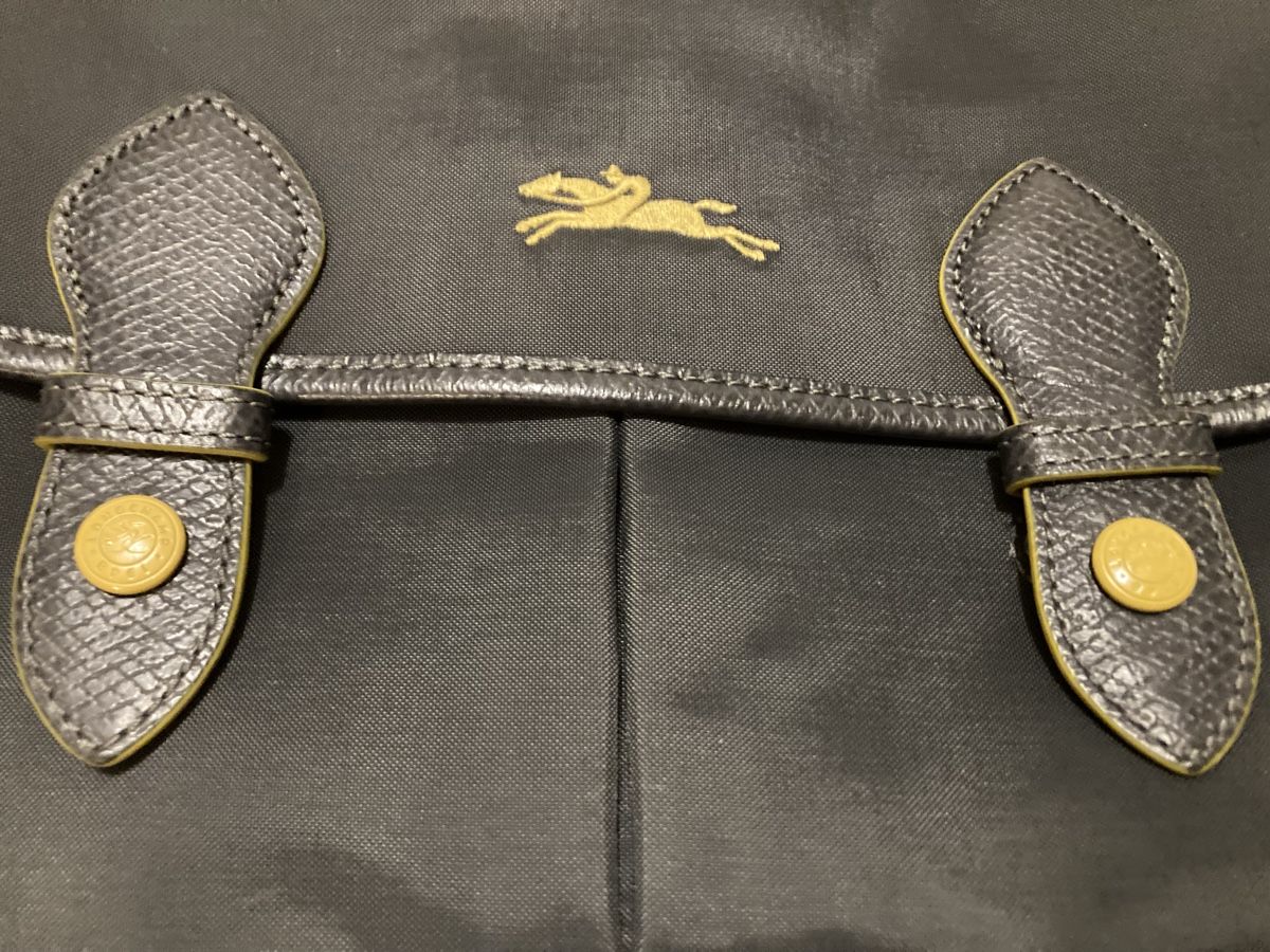 Longchamp Taschen für Damen: Longchamp Umhängetasche Le Pliage – Gebraucht aus Oberstammheim von Annatina11 5