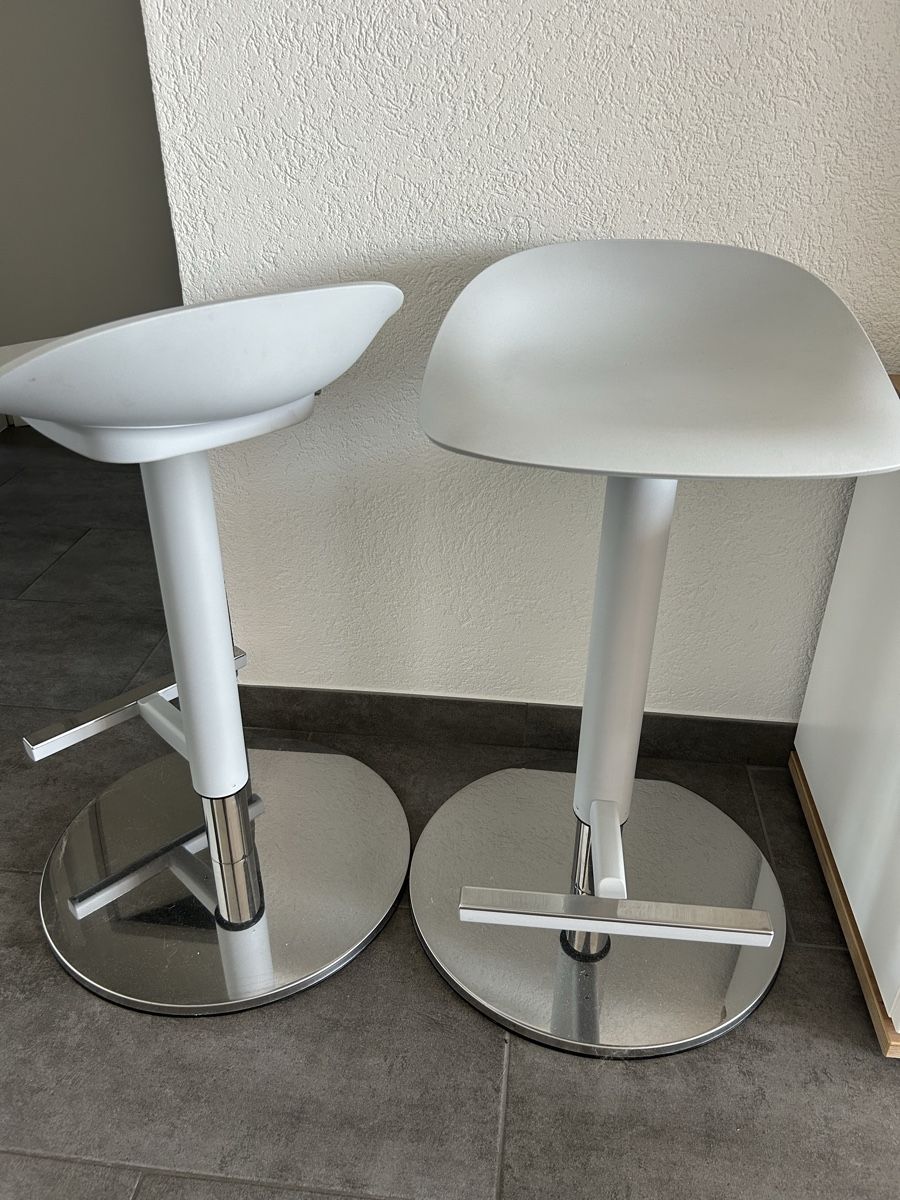 Ikea Hochstühle: 2 chaises de bar – Gebraucht aus Gorgier von hcaroline4