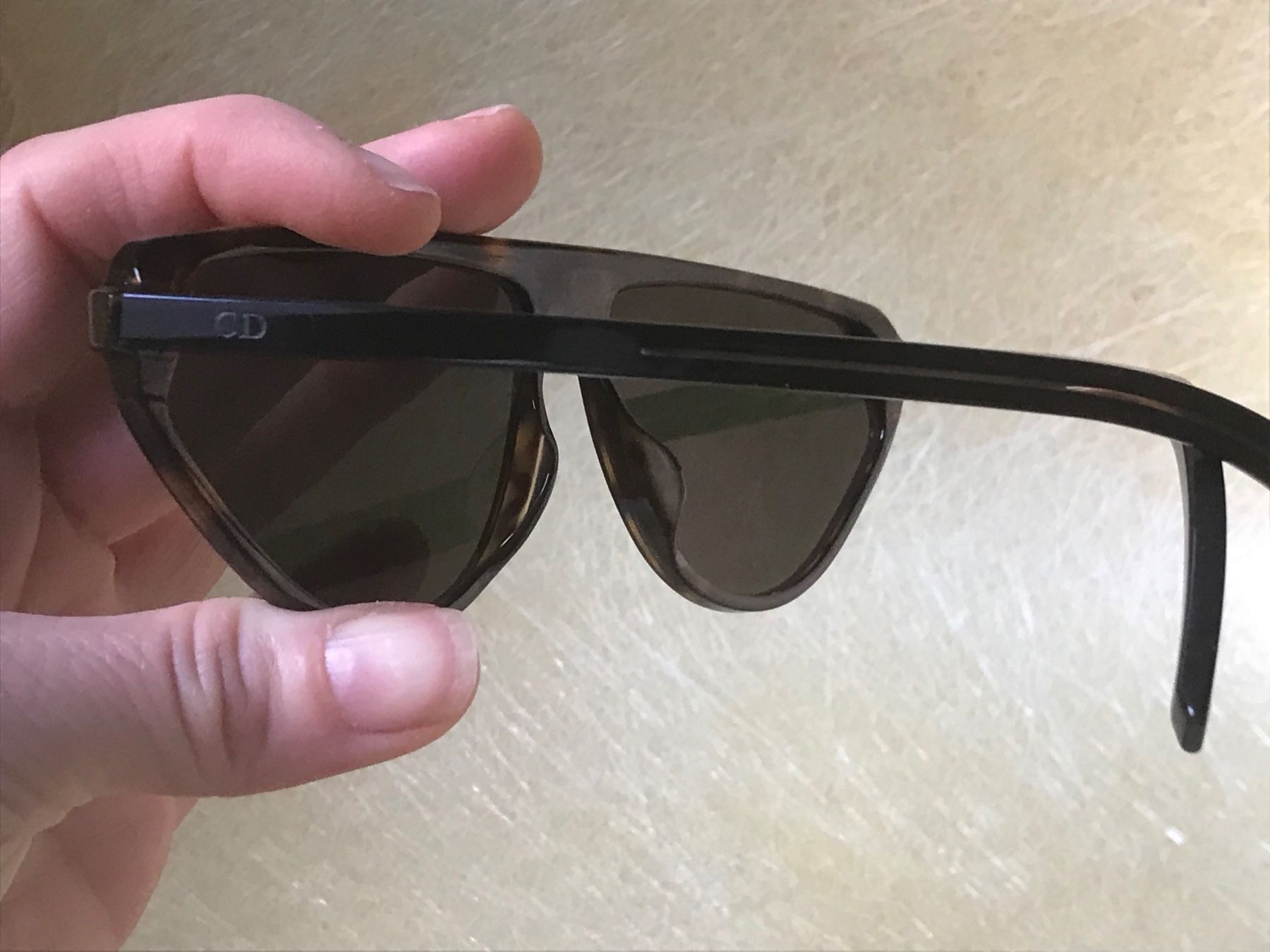 Dior Occhiali & Lenti: Lunettes de soleil Dior homme – Usato da La Neuveville venduto da e_perriard 5