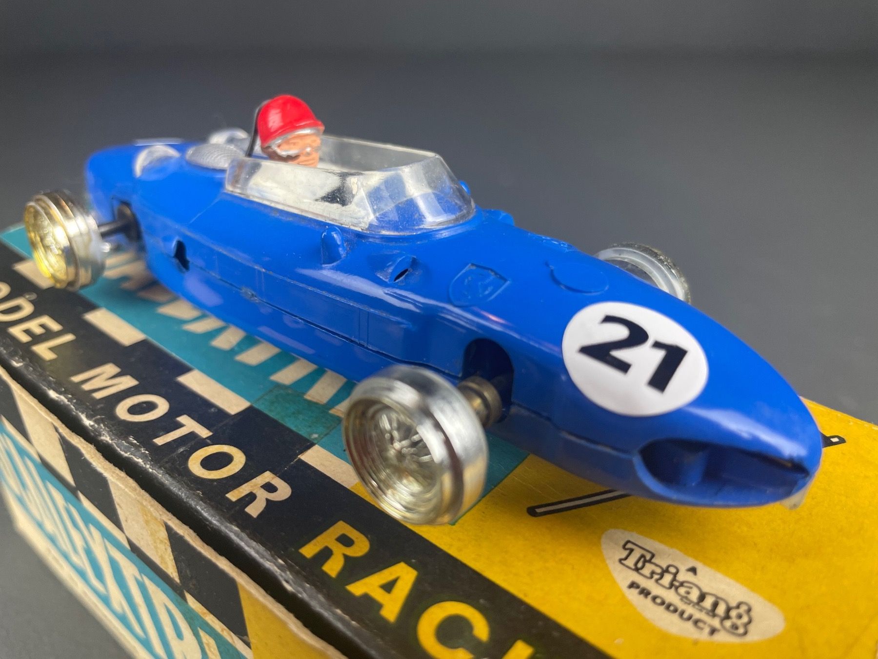Piste: Scalextric C62 Ferrari Shark Nose Blue #21 – Nuovo (secondo la descrizione) da Genthod venduto da lightyear63 4