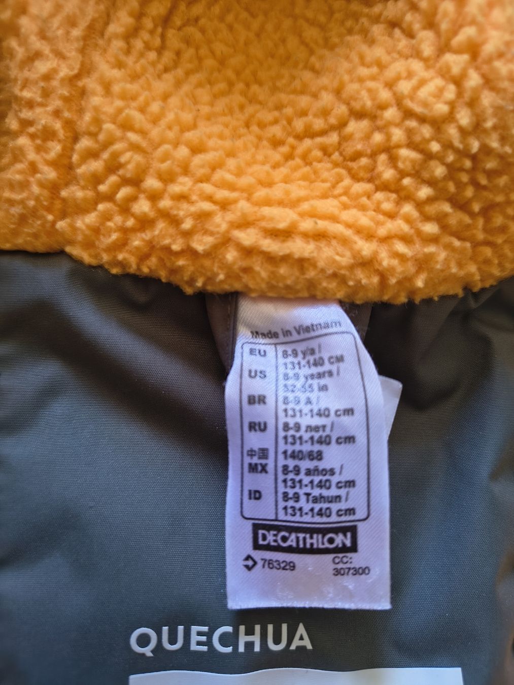 Decathlon Giacche & Cappotti: Kinderjacke Quechua orange/grau Grösse 131-140 cm – Usato da Balsthal venduto da Mnni 4