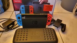Nintendo Switch 1 Bleu -rouge + housse de protection
