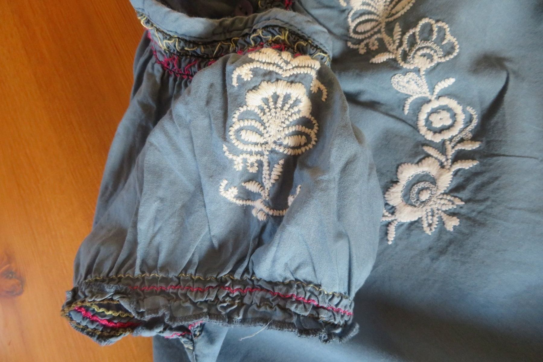 Camicette, T-shirt & Top: Sommer Bluse INSIDE in Gr. S/140 – Usato da Steckborn venduto da Bibendum02 2