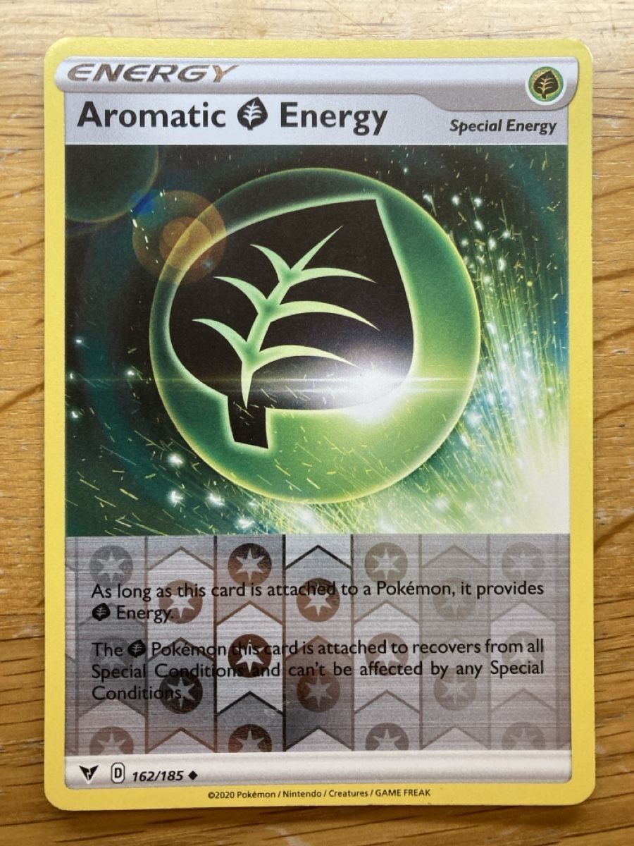 Pokémon Carte collezionabili: Aromatic Energy 162/185 REVERSE HOLO – Usato da Zürich venduto da sushitwiceaweek