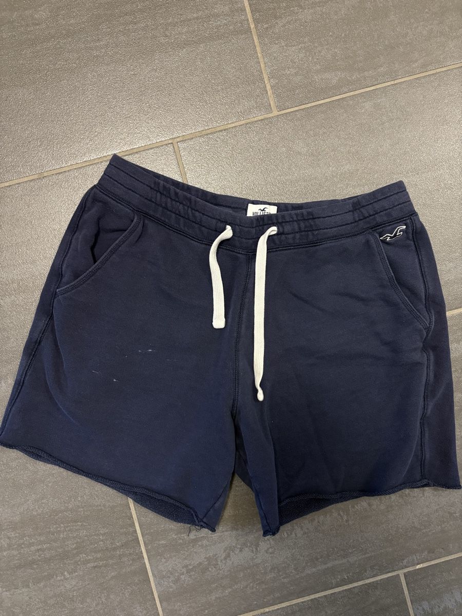 Hollister Pantaloni: Hollister Shorts M – Usato da Rümlang venduto da svent 1