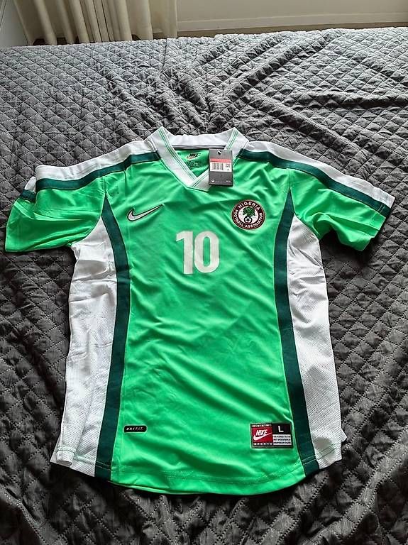 Canottiere & Pantaloni: Nigeria Trikot Okocha M – Usato da Henggart venduto da escorpio0511 3