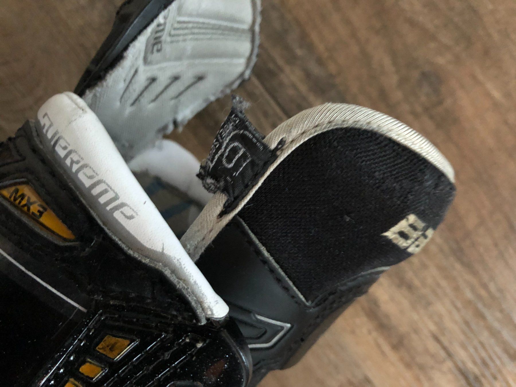 Bauer Pattini da ghiaccio: Eishockeyschlittschuh Bauer Supreme Gr.6 schmall, 40.5 – Usato da Steffisburg venduto da Aare77 2